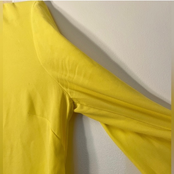 MM Lafleur Sohee turtleneck top in yellow / size 4/small - Picture 8 of 9